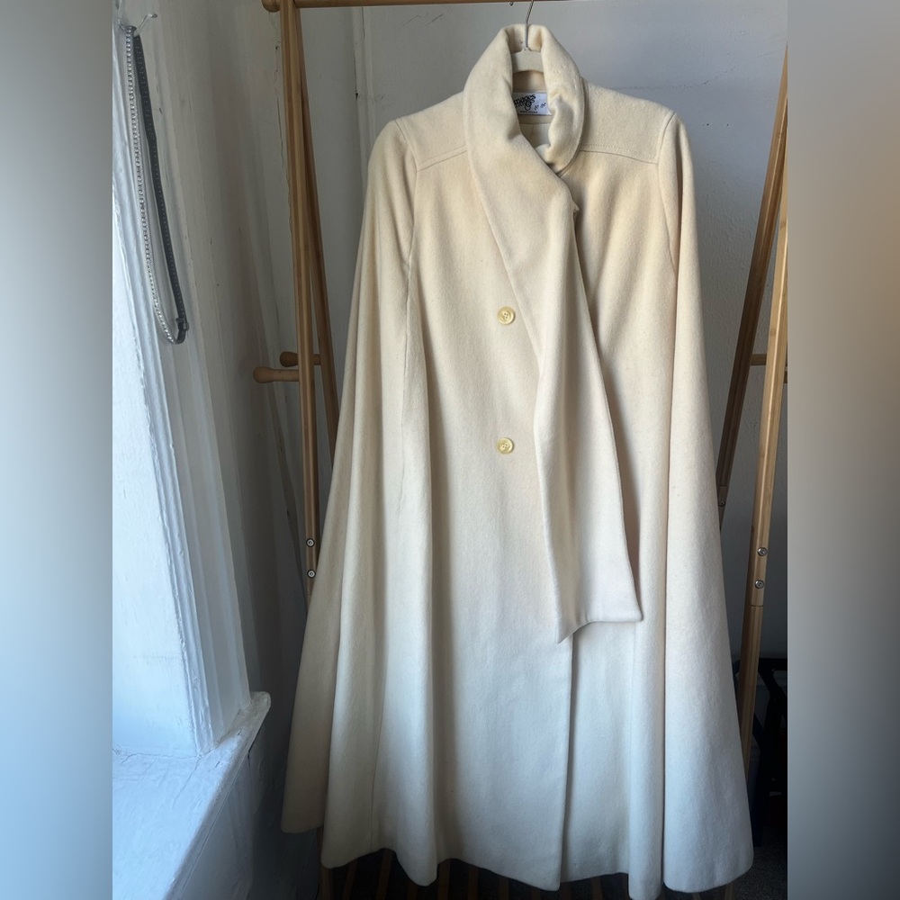 Vintage Images by I&A Full Length Cape Coat Poncho Wool Cream Ivory VTG